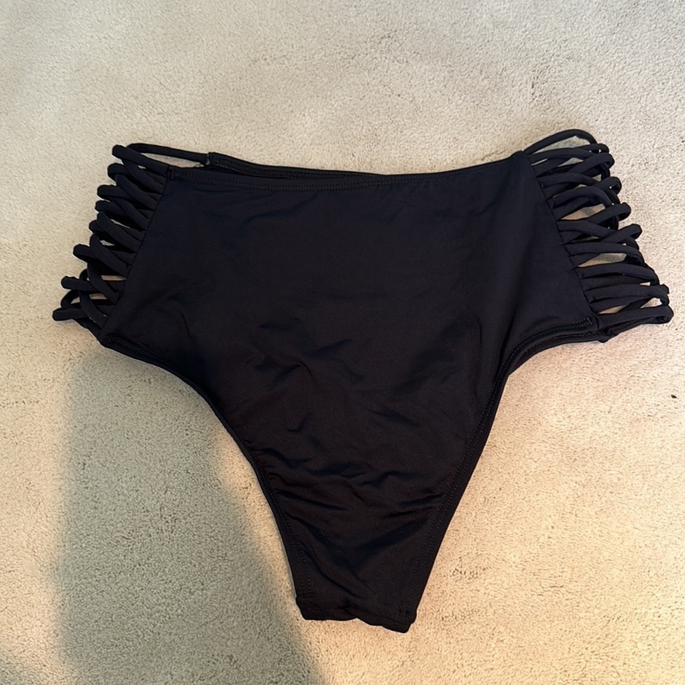 L*Space High Waisted Black Bikini Bottom - Picture 3 of 3